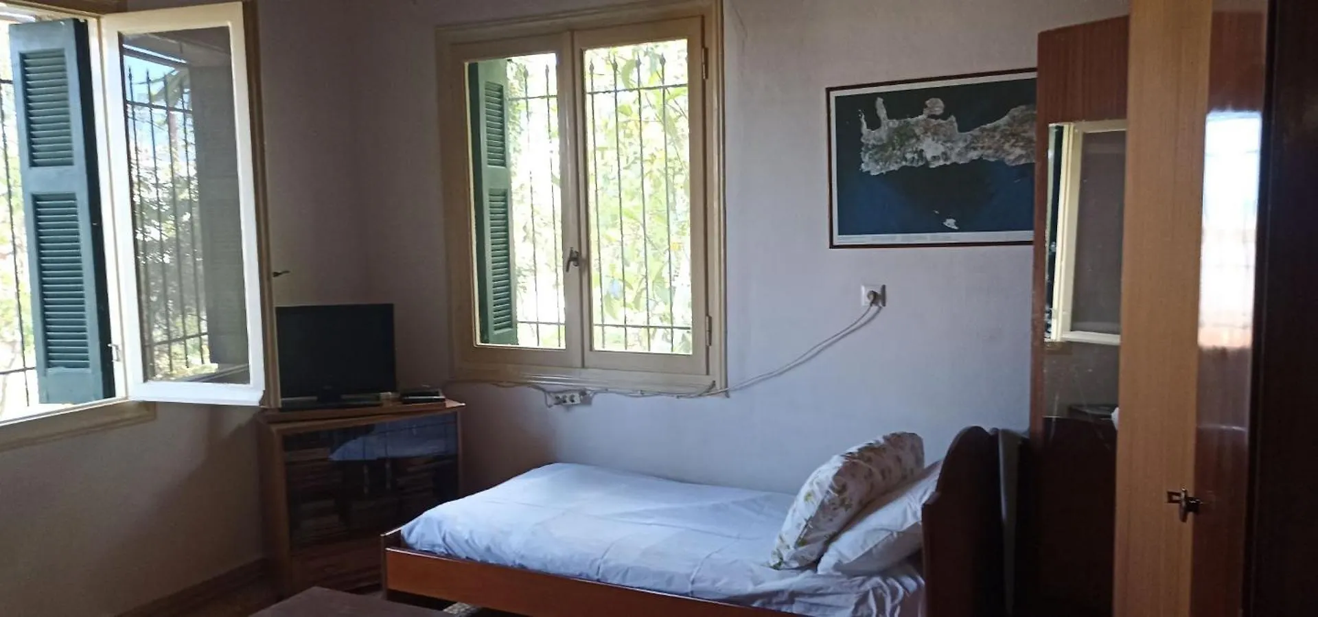 Holiday home Stone House Into Amazing Garden Villa Chania